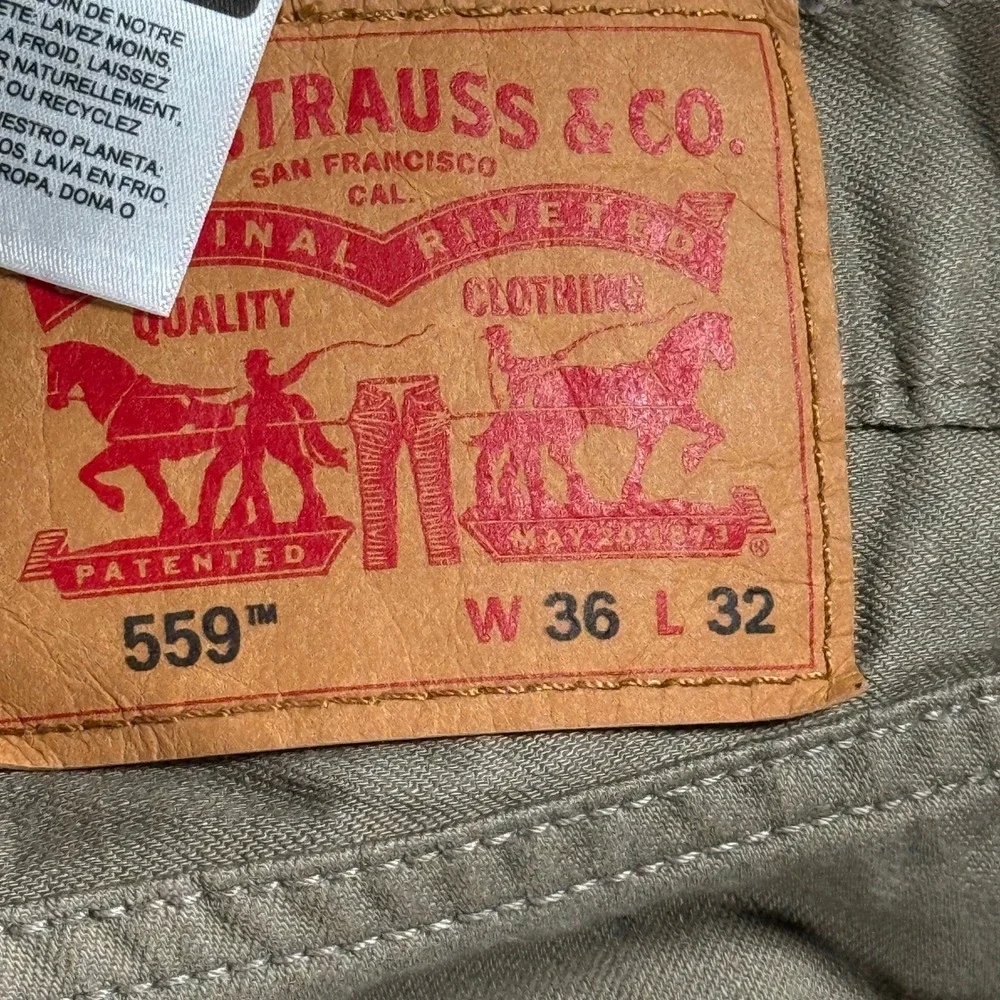 Levis levi 559